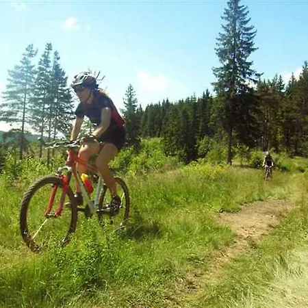 Dom Na Okraji Obce - Privat Siskovci 하보우카