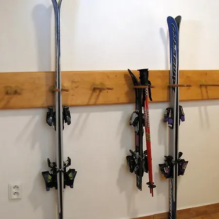 Dom Na Okraji Obce - Privat Siskovci Ubytovanie v rodine *